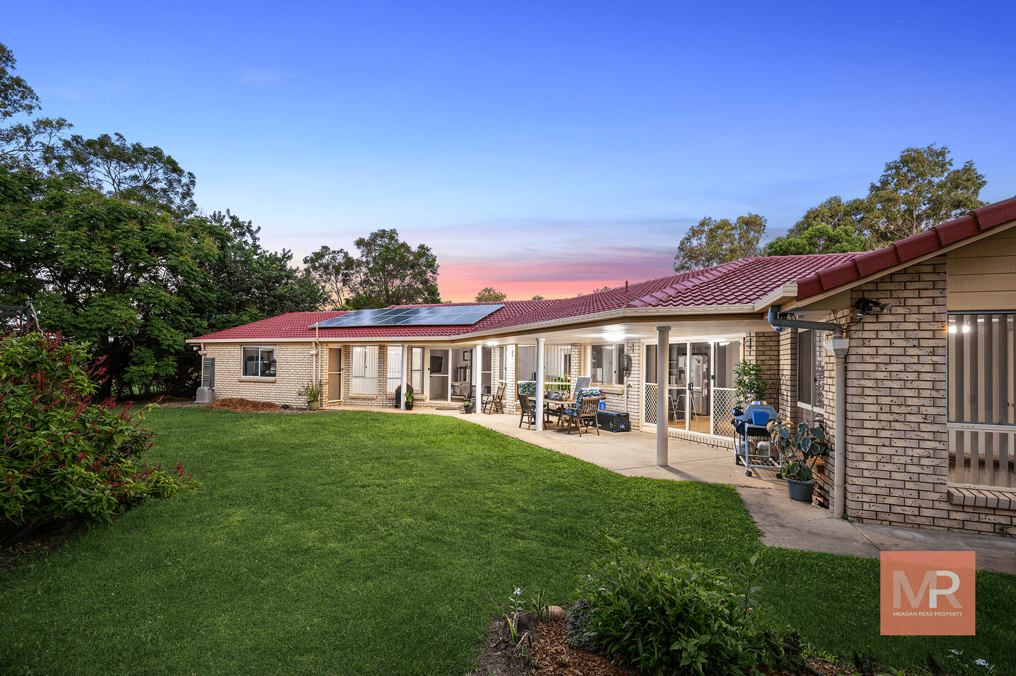 1-11 Canterbury Drive, MUNDOOLUN, QLD 4285