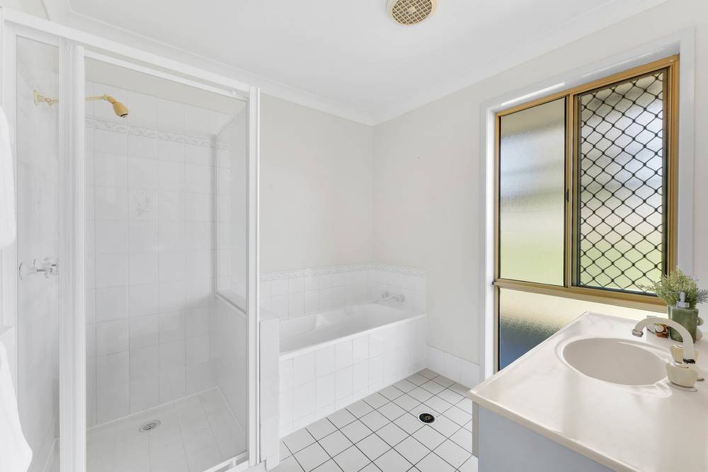 39 Pendula Circuit, Forest Lake, QLD 4078