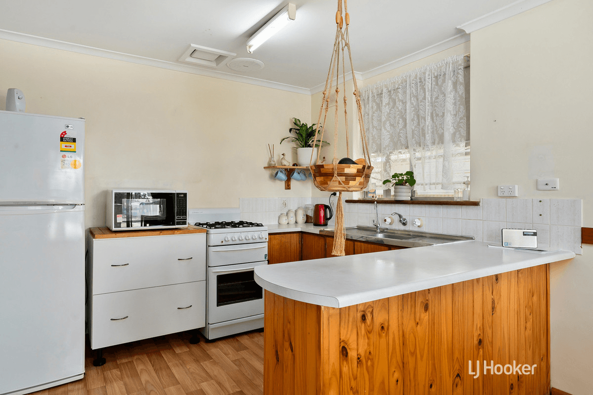 26 Otoma Street, PARALOWIE, SA 5108