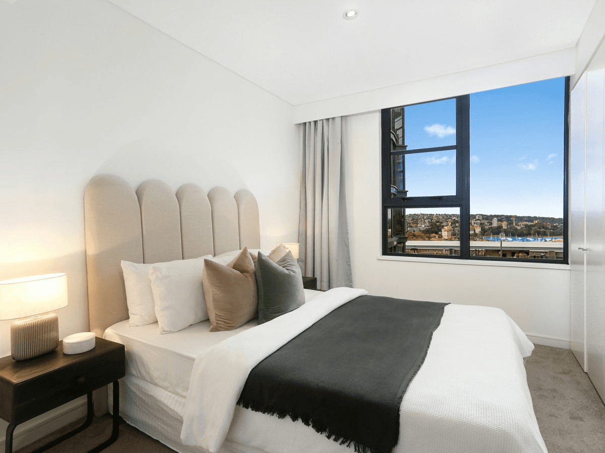 1704/30 Glen Street, MILSONS POINT, NSW 2061