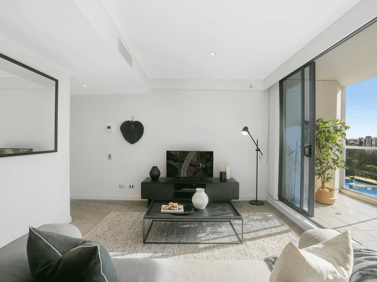 1704/30 Glen Street, MILSONS POINT, NSW 2061