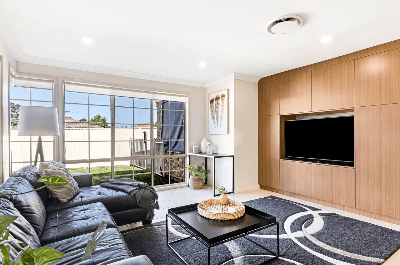 3 St Helens Close, WEST HOXTON, NSW 2171