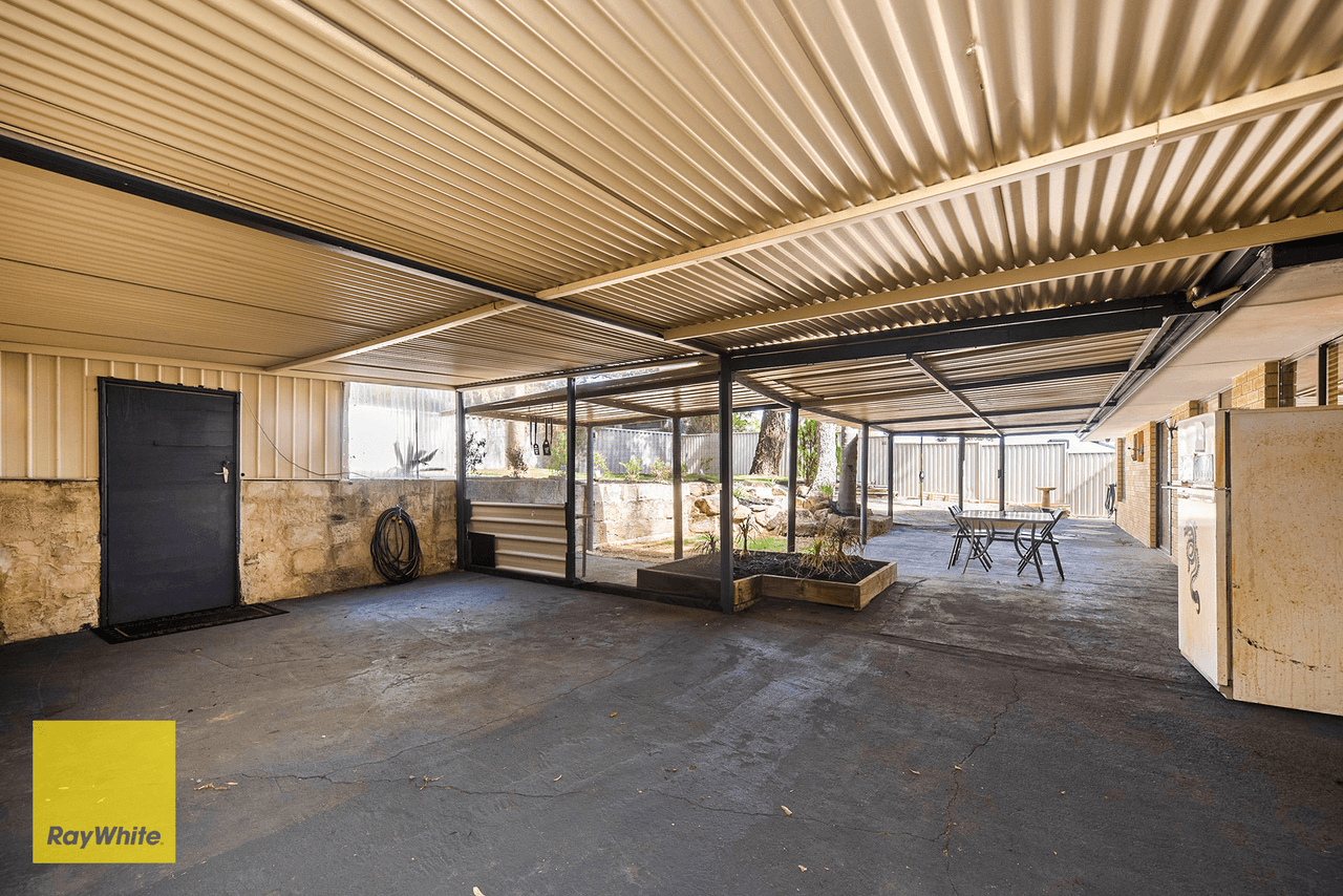 120 Blackadder Road, SWAN VIEW, WA 6056