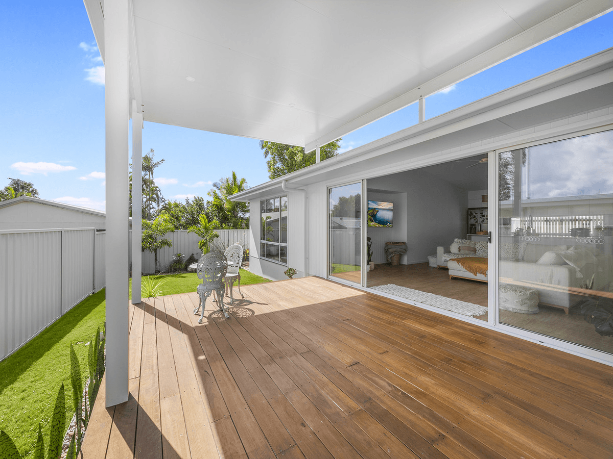 17 Elonera Street, Currimundi, QLD 4551