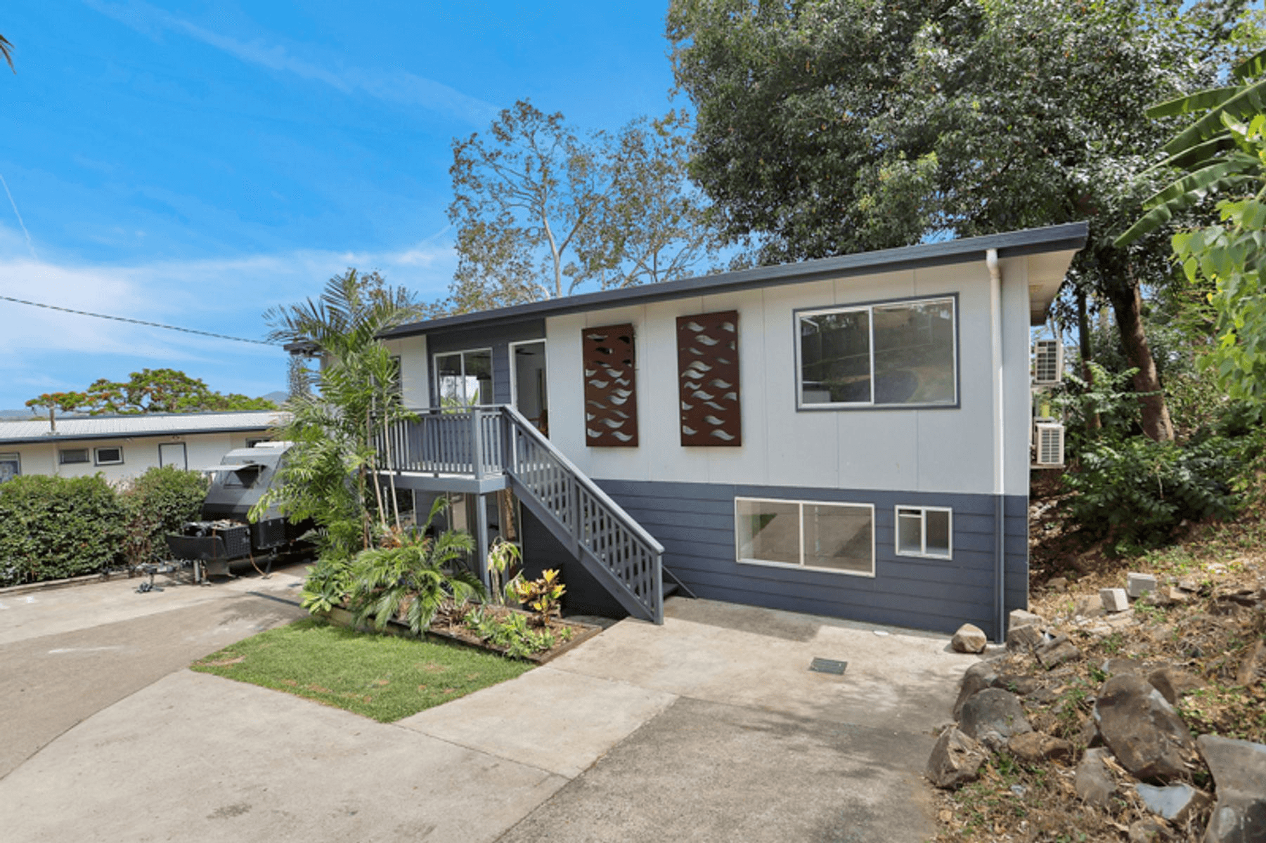 1 Pollock Street, North Mackay, QLD 4740