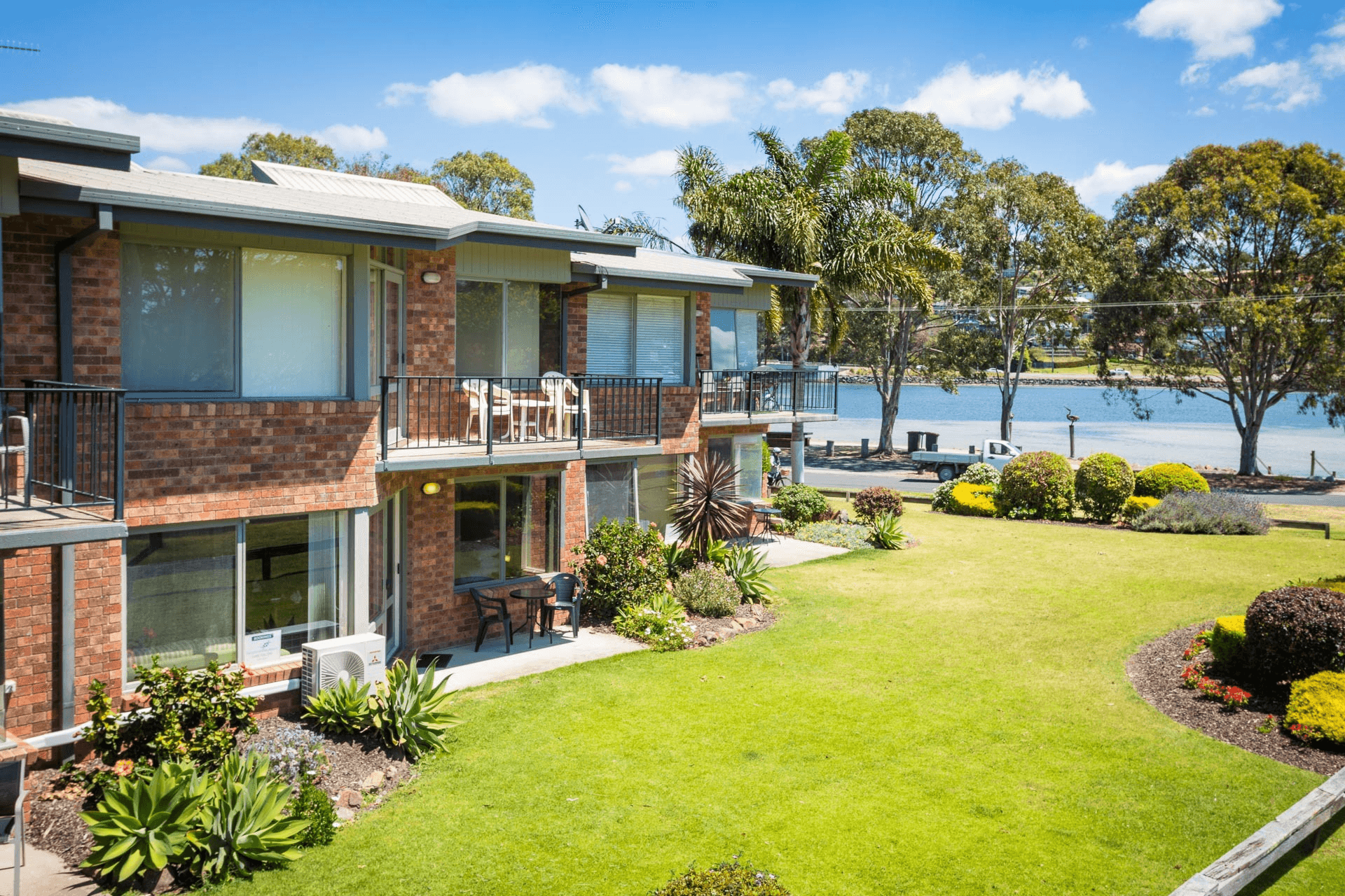 2/52 Fishpen Road, Merimbula, NSW 2548