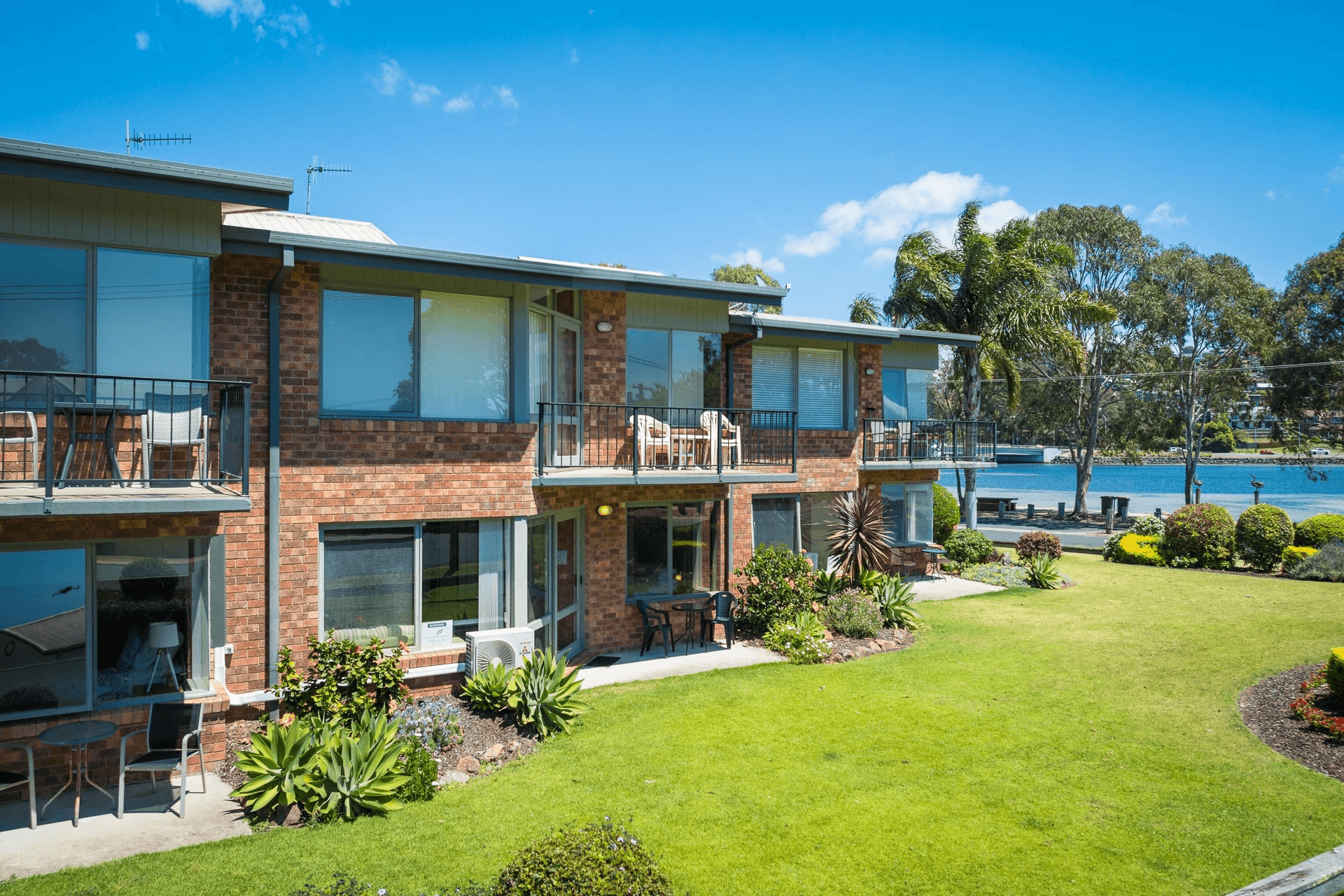 2/52 Fishpen Road, Merimbula, NSW 2548