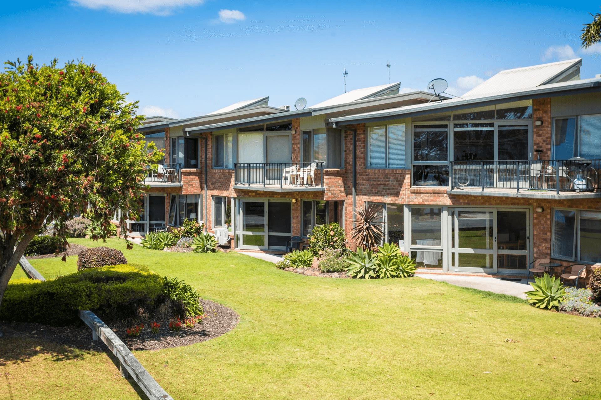 2/52 Fishpen Road, Merimbula, NSW 2548