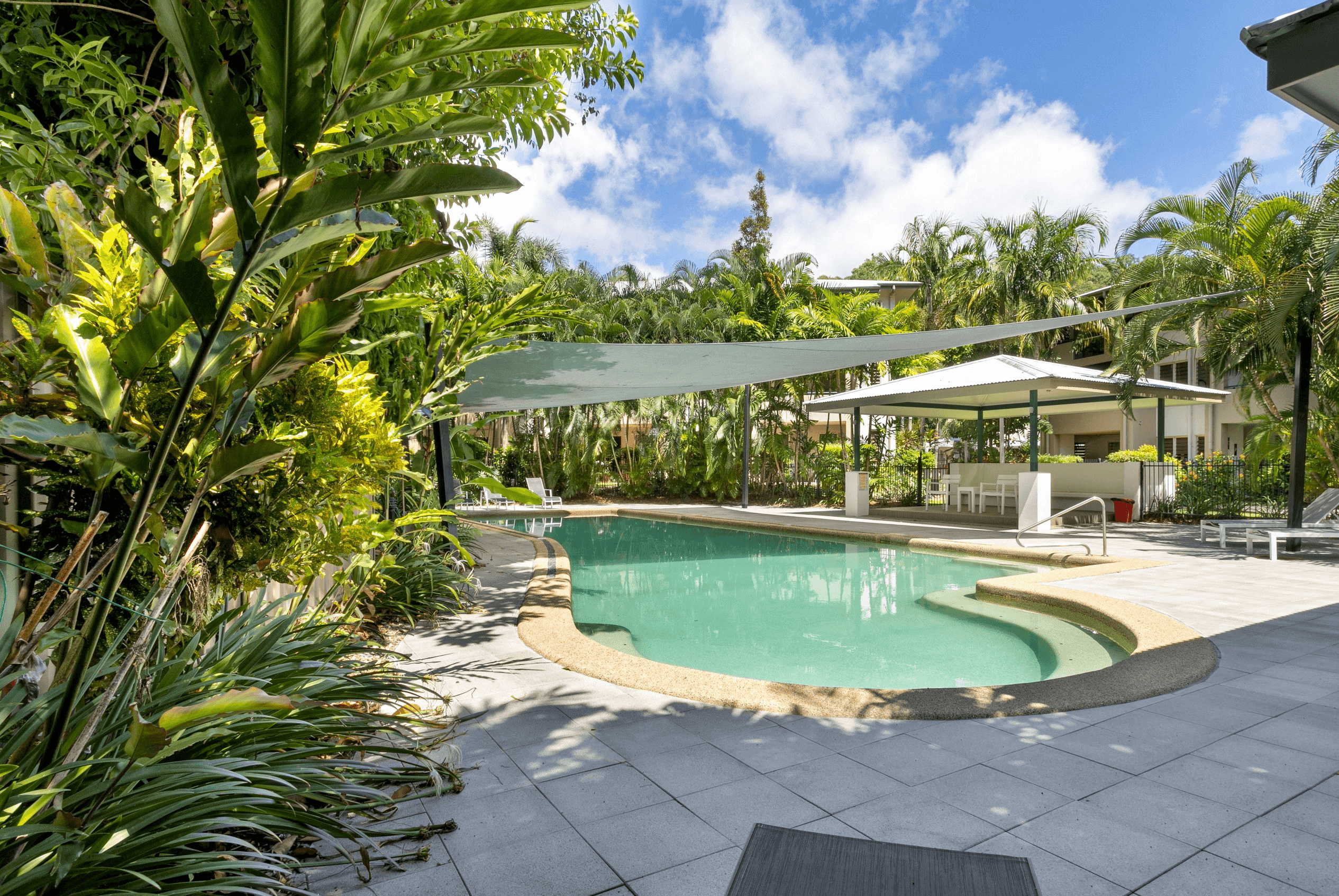 15/1804 Captain Cook Highway, CLIFTON BEACH, QLD 4879