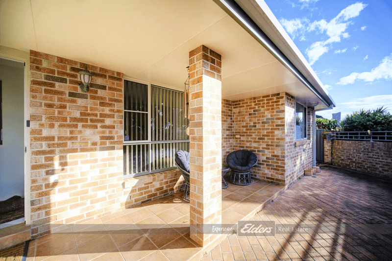 2 / 26 Pacific Parade, TUNCURRY, NSW 2428