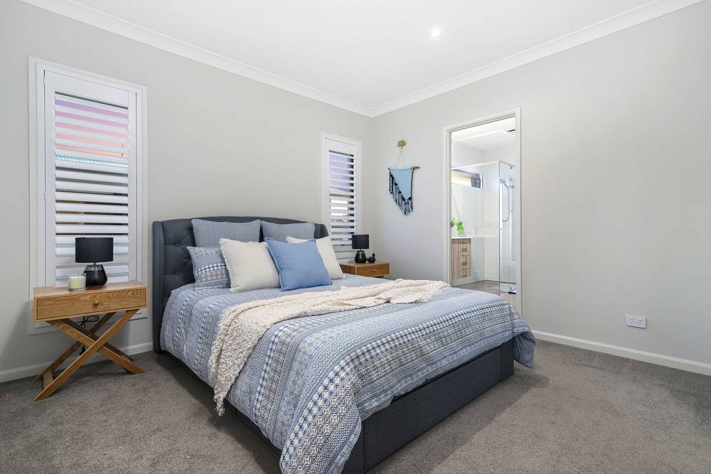 35 Poinciana Place, JACOBS WELL, QLD 4208