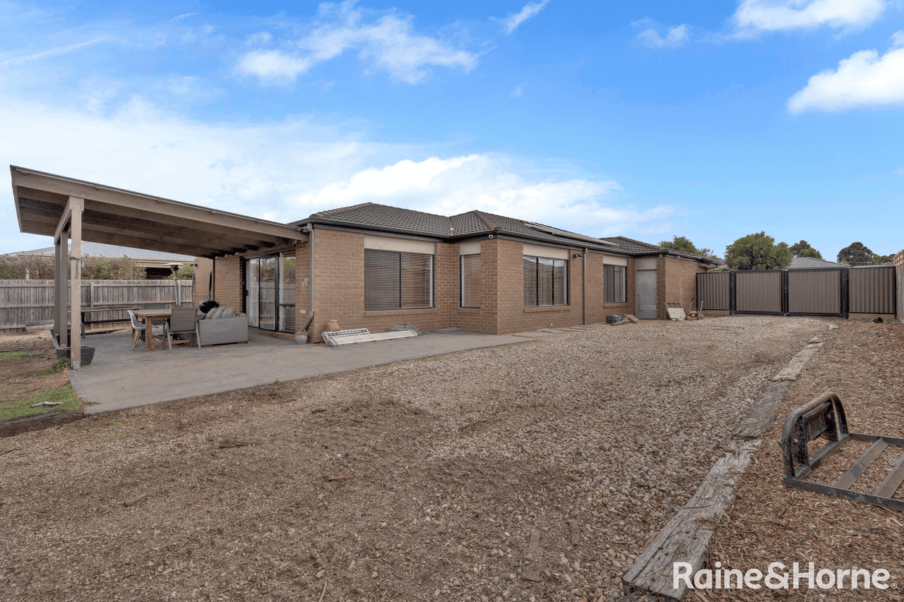 6 Larter Court, RIDDELLS CREEK, VIC 3431