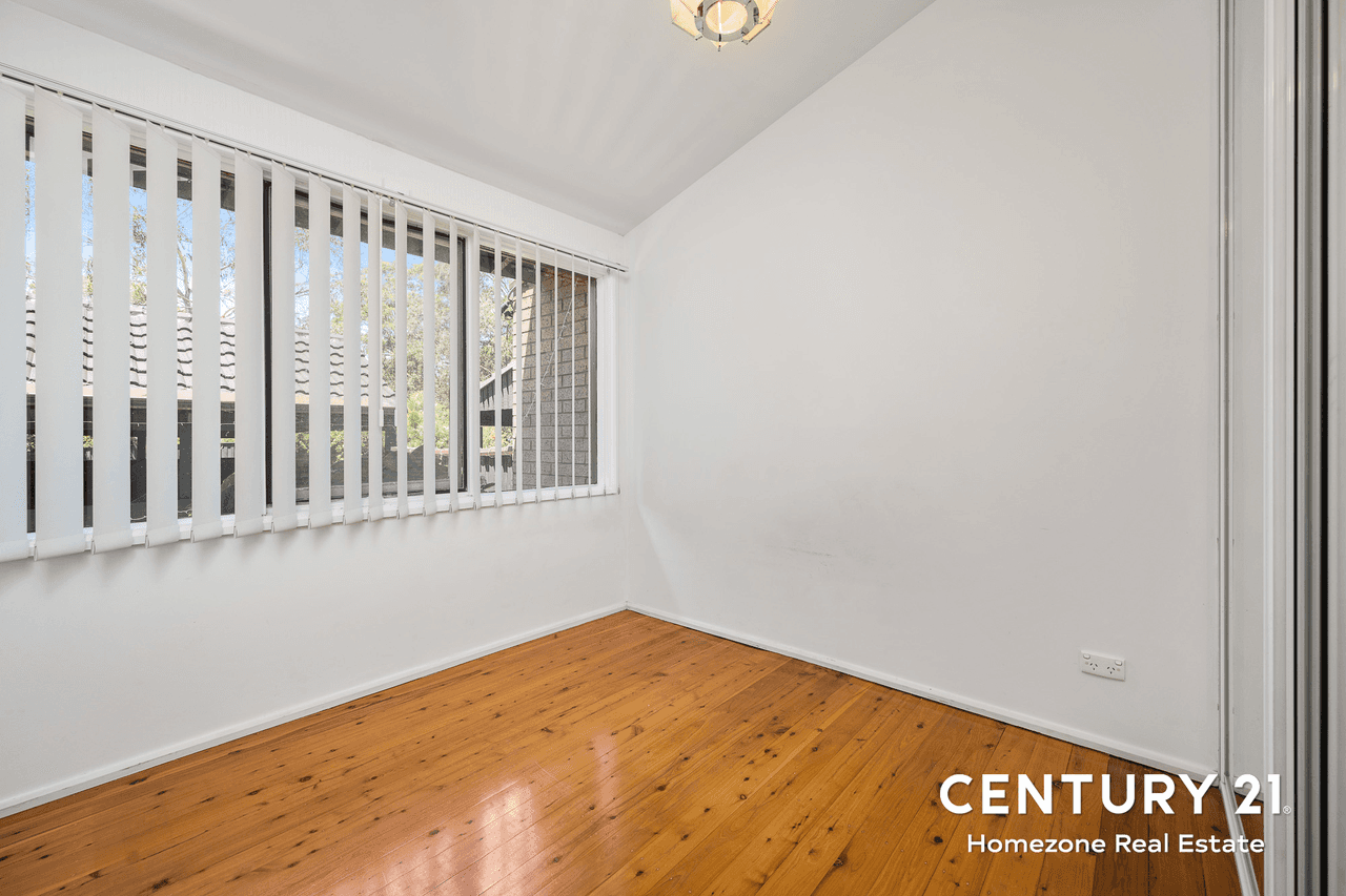 5/1 Kardella Court, Condell Park, NSW 2200