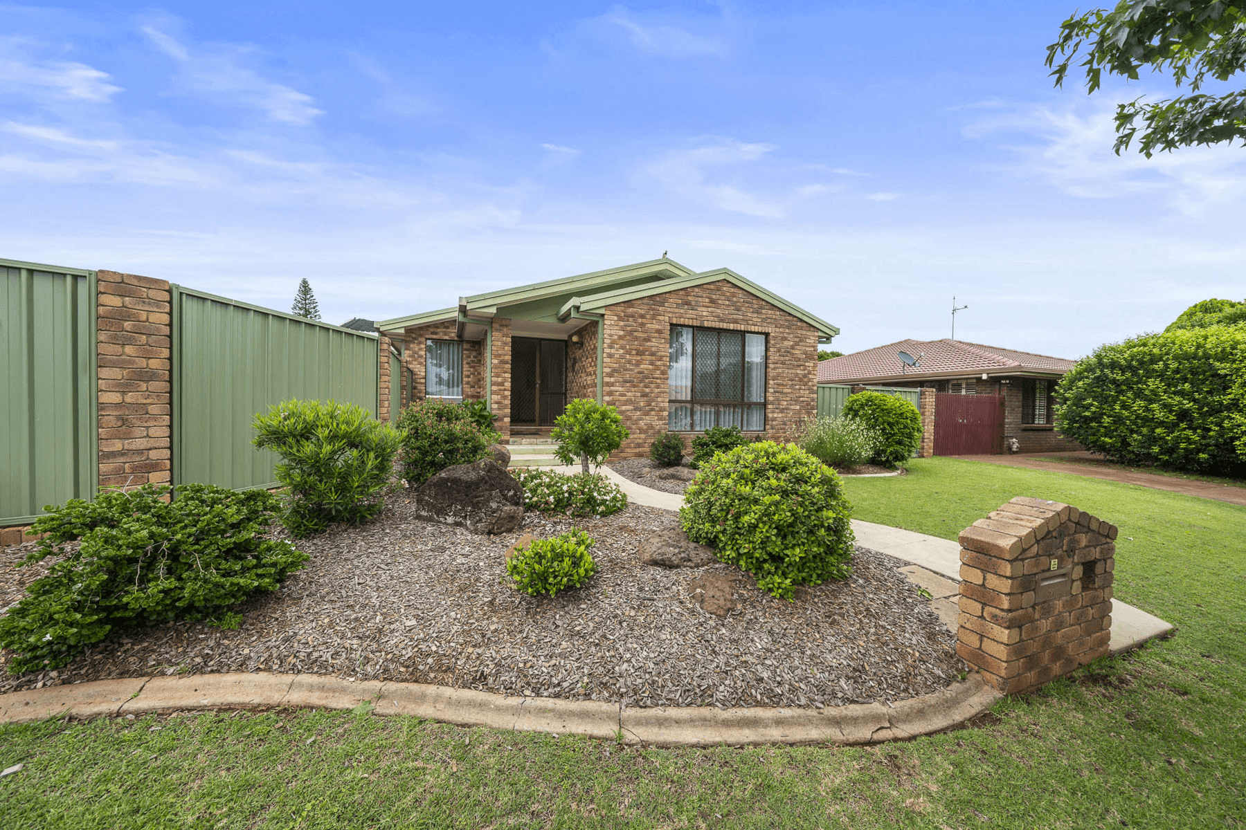 26 Wiemers Crescent, CENTENARY HEIGHTS, QLD 4350