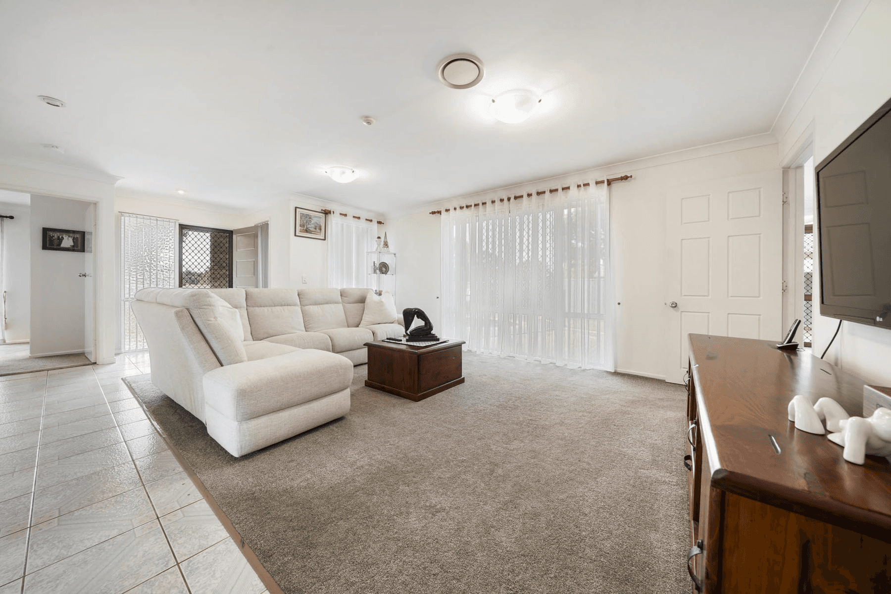 26 Wiemers Crescent, CENTENARY HEIGHTS, QLD 4350