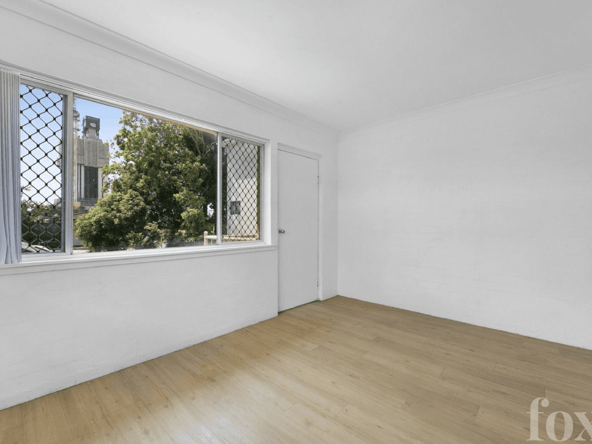 4/17 Meyer Street, SOUTHPORT, QLD 4215