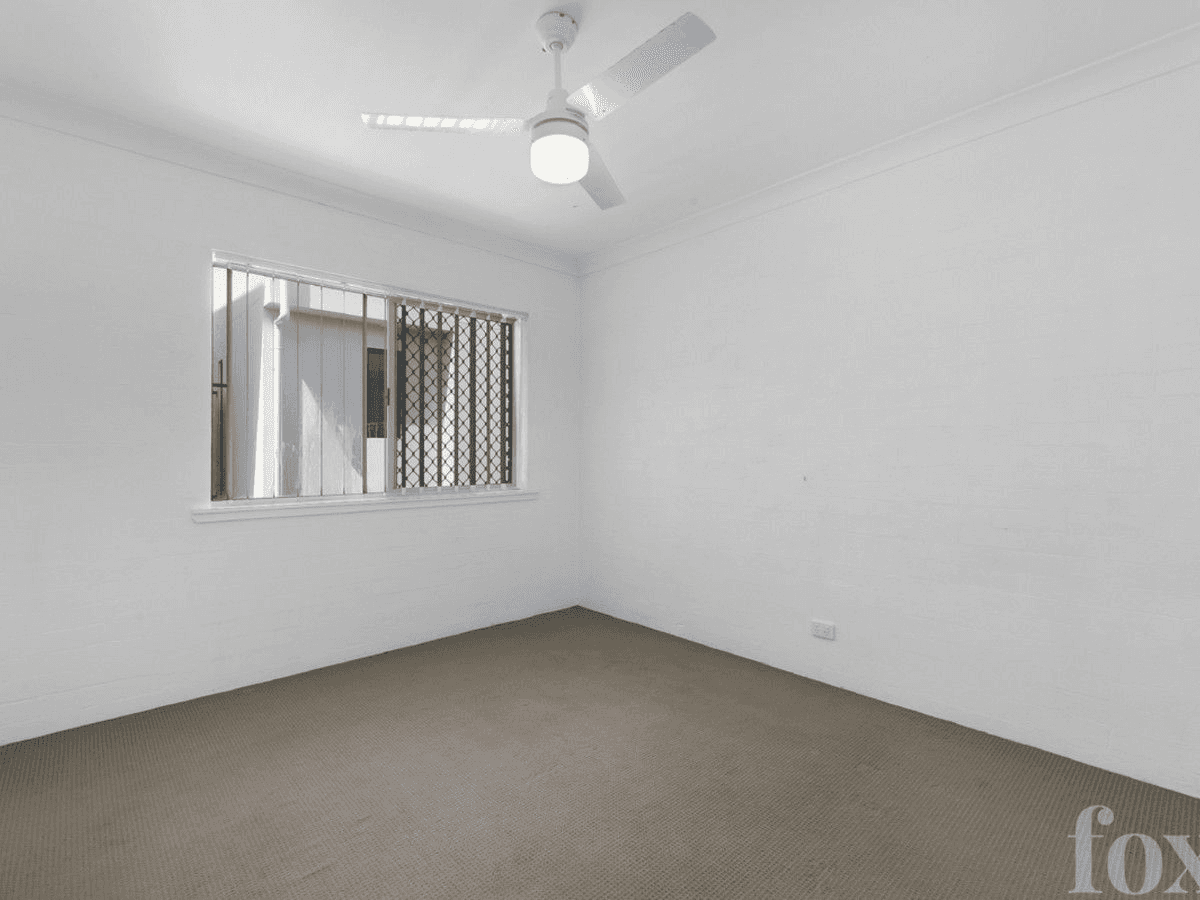 4/17 Meyer Street, SOUTHPORT, QLD 4215