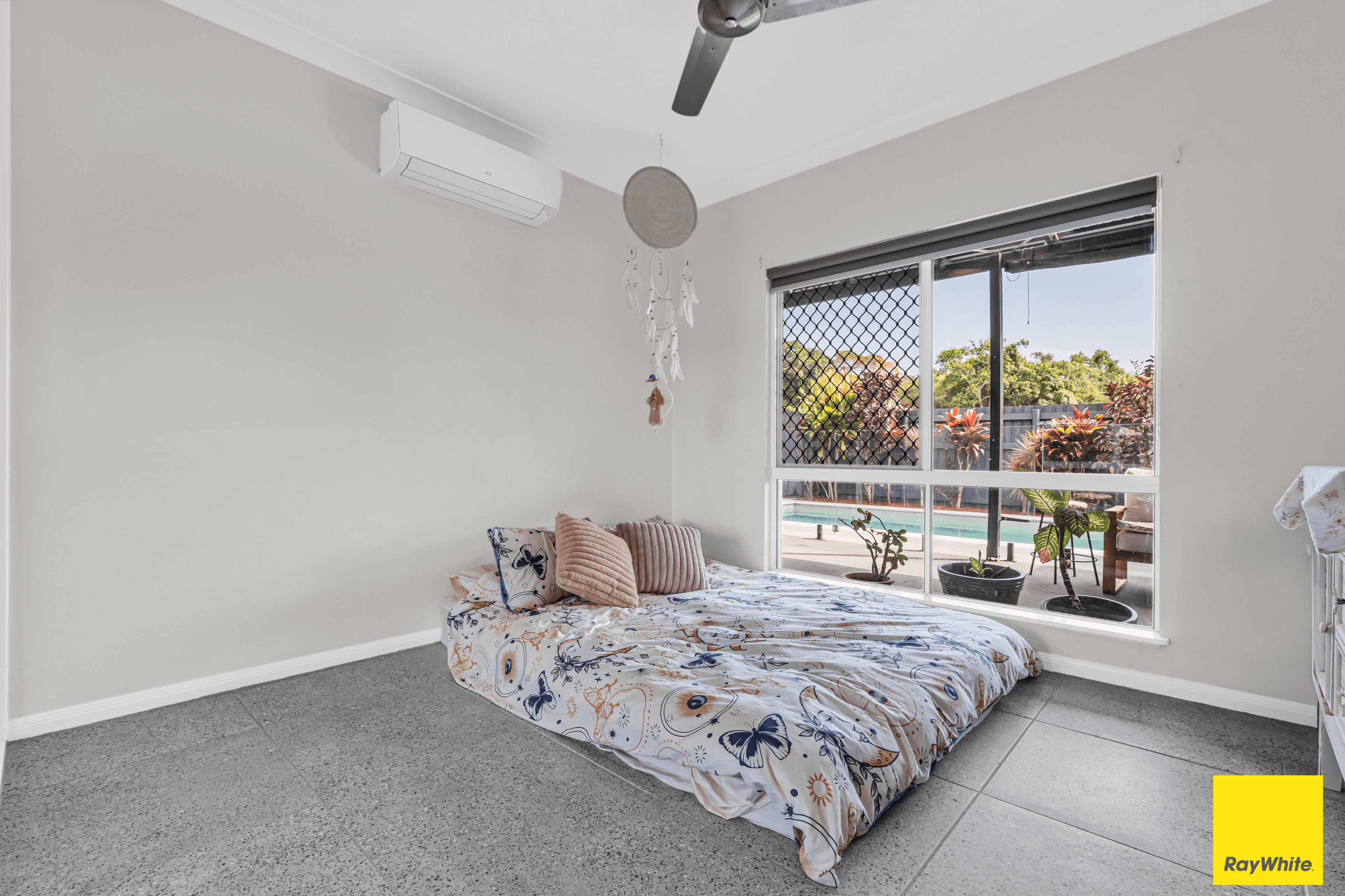 35 Hideaway Close, PALM COVE, QLD 4879