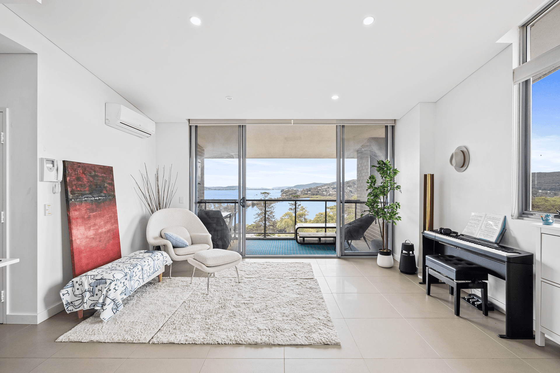 28/10-12 Batley Street, Gosford, NSW 2250