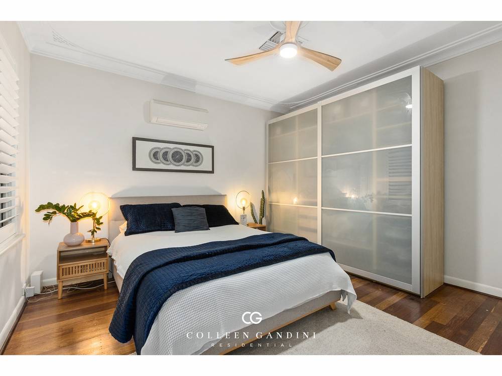4 Lambert Street, Alfred Cove, WA 6154