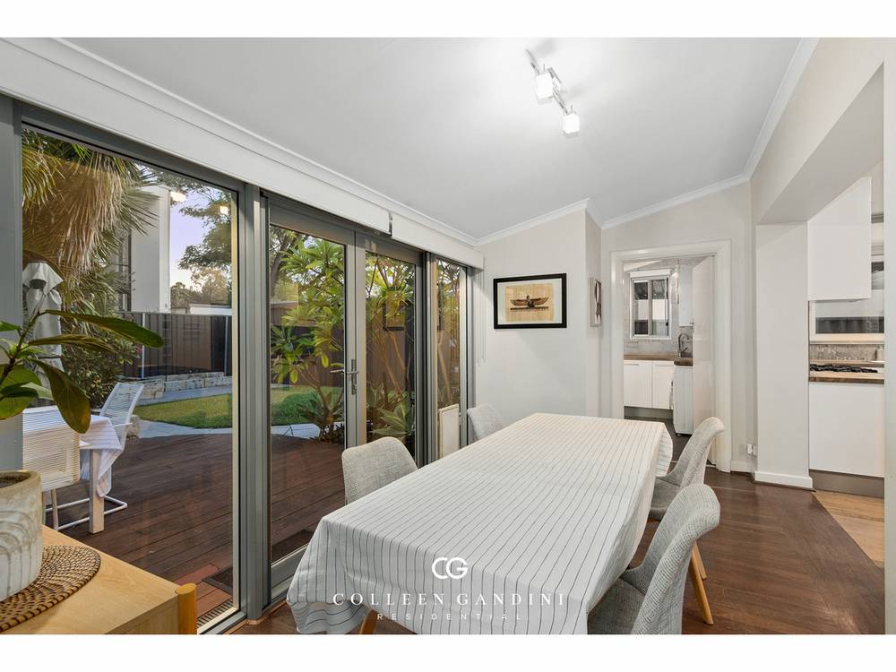 4 Lambert Street, Alfred Cove, WA 6154