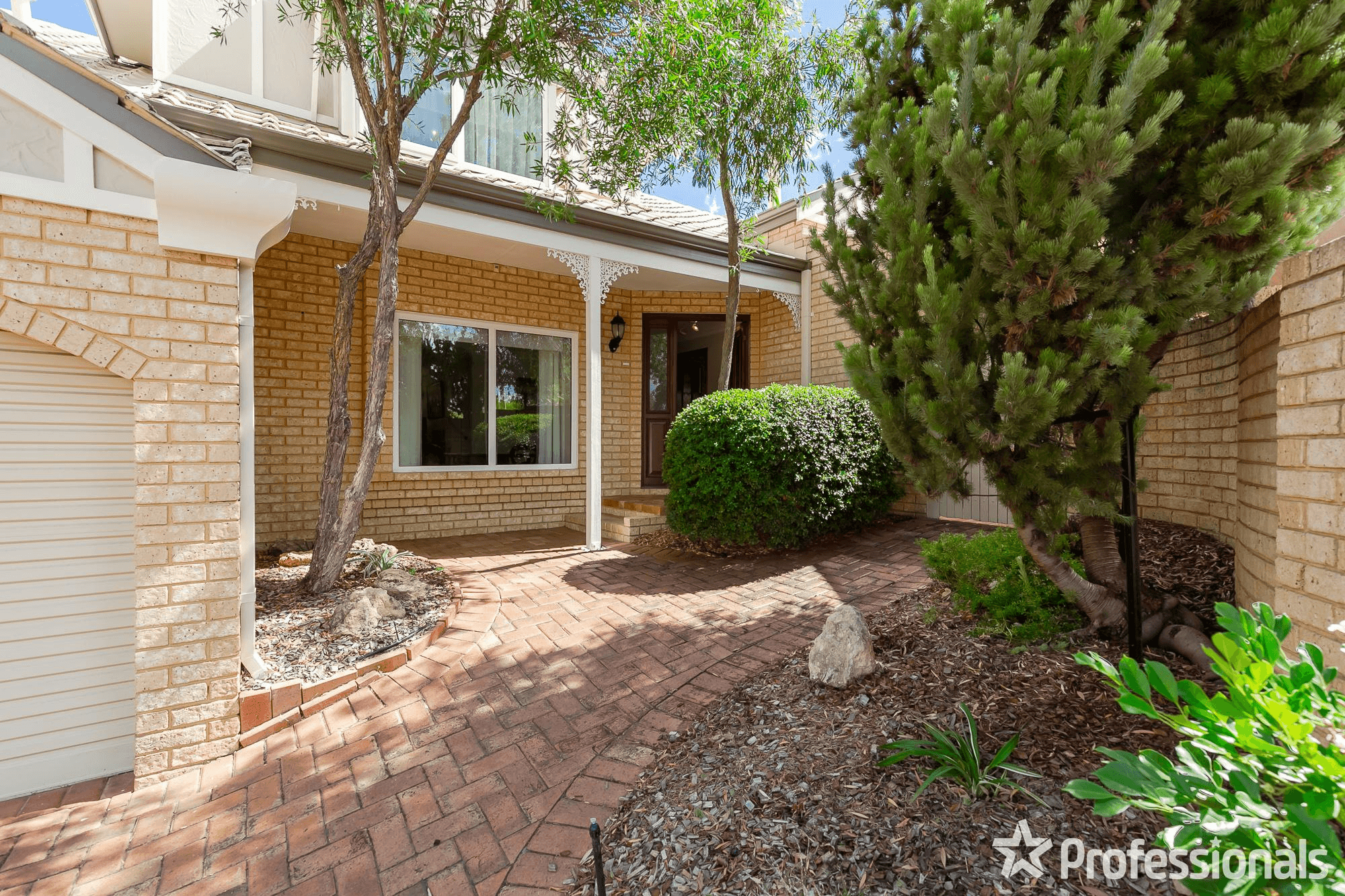 25 Maquire Way, BULL CREEK, WA 6149