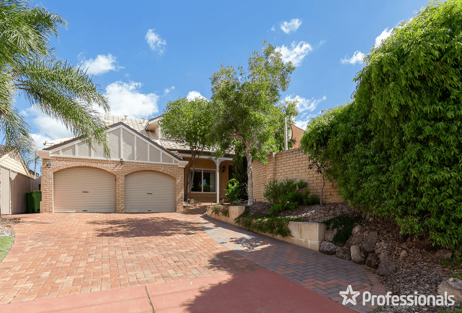 25 Maquire Way, BULL CREEK, WA 6149