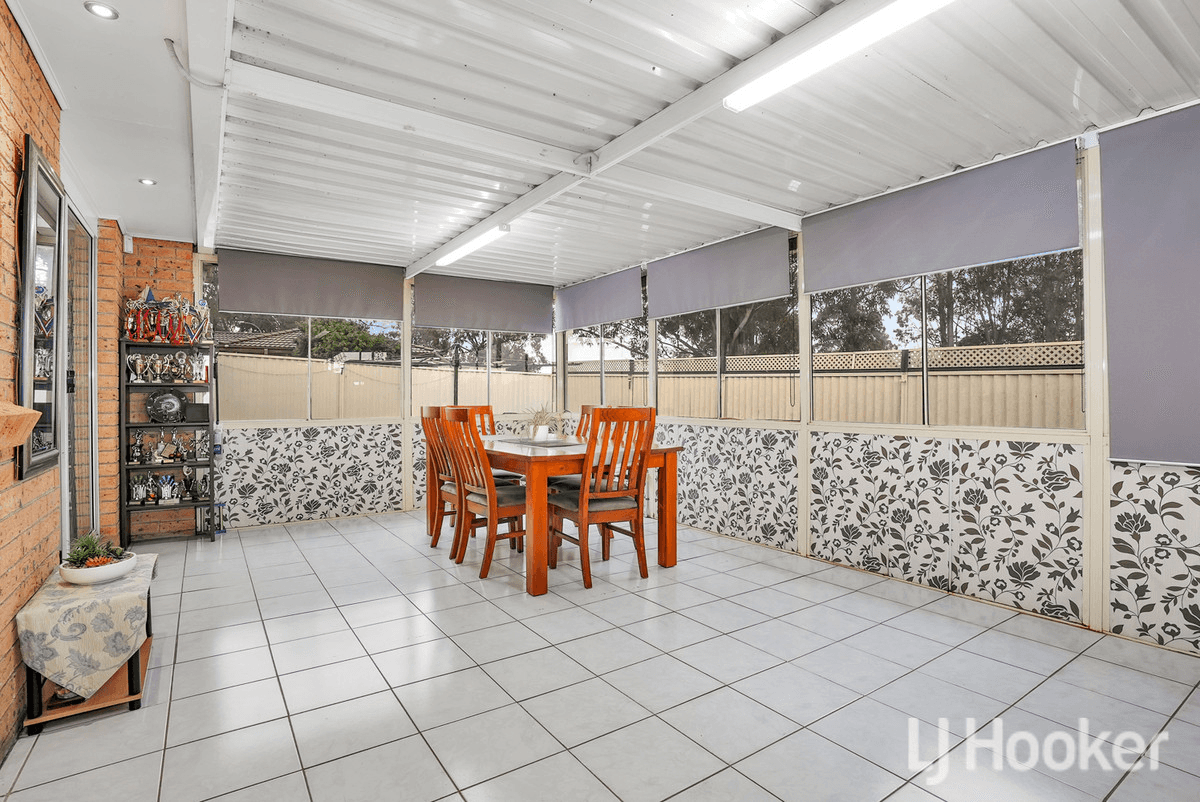 24 Wraysbury Place, OAKHURST, NSW 2761