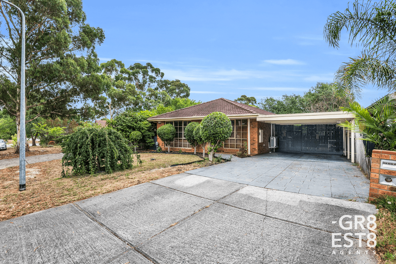 1 Sunnyside Drive, BERWICK, VIC 3806