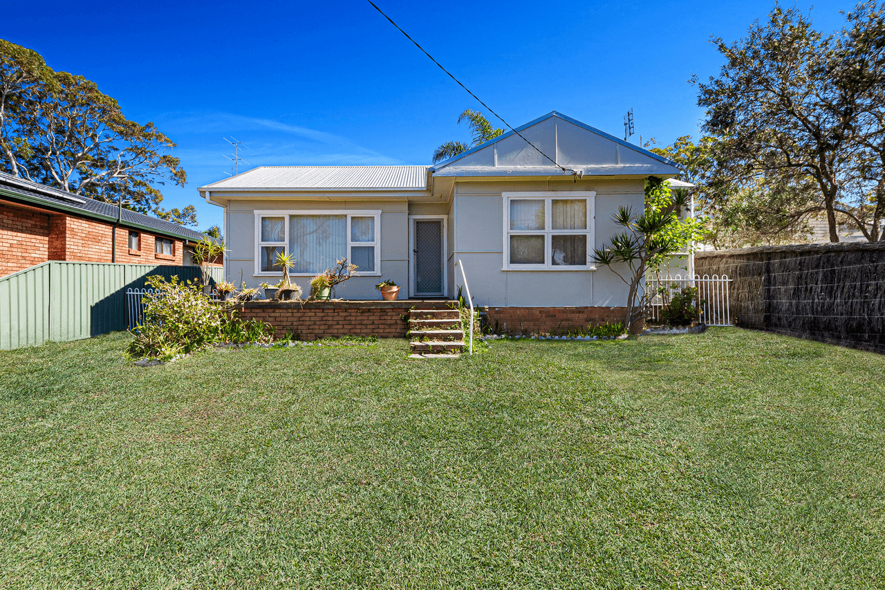 6 Huene Avenue, HALEKULANI, NSW 2262