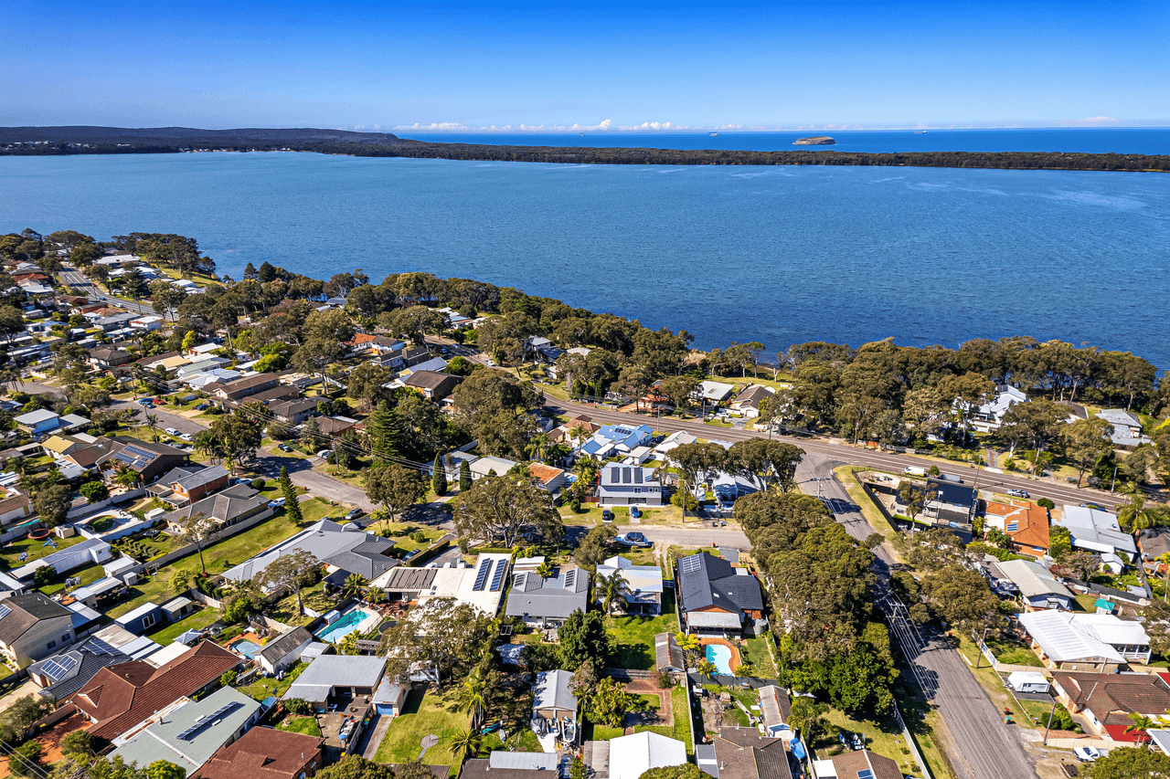 6 Huene Avenue, HALEKULANI, NSW 2262