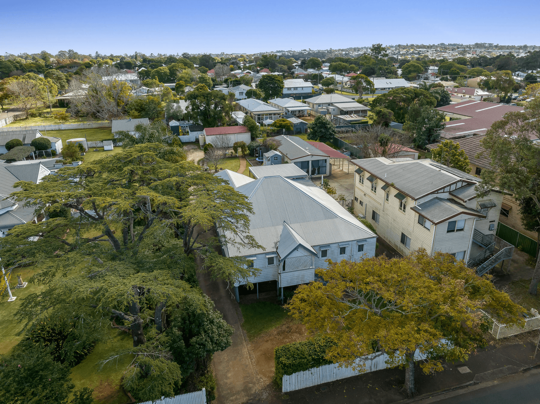 65 West Street, NEWTOWN, QLD 4350