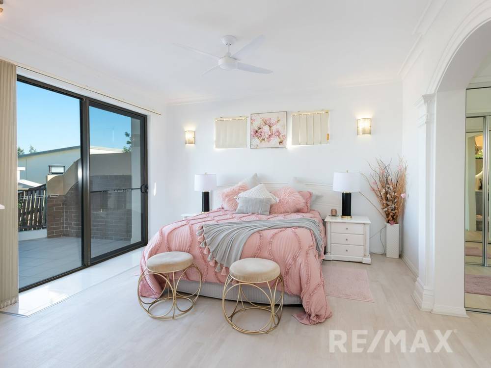 8/27 Ranier Crescent, VARSITY LAKES, QLD 4227
