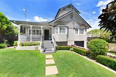 13 Duke Street, POINT FREDERICK, NSW 2250