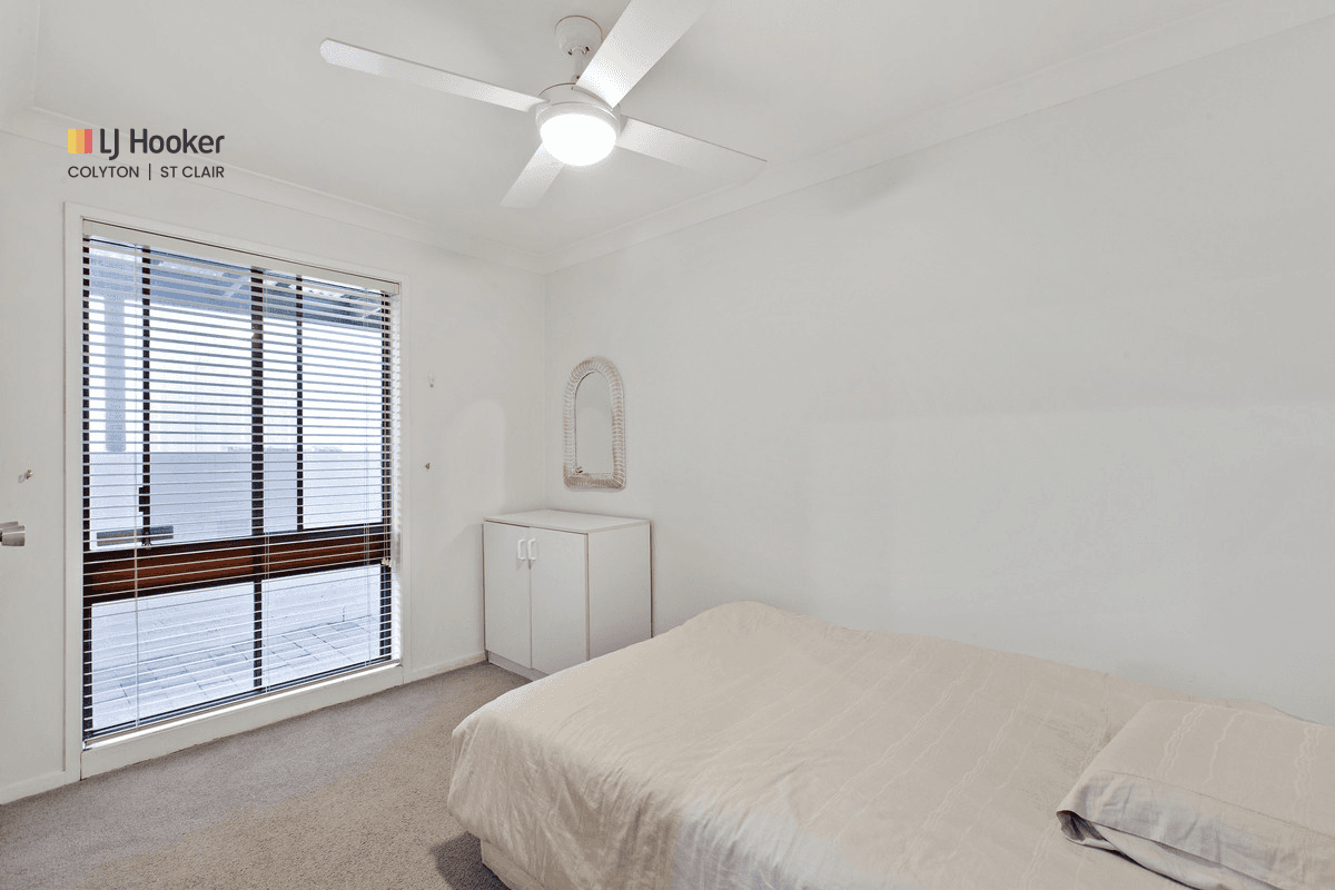 1 Lorne Place, BOSSLEY PARK, NSW 2176