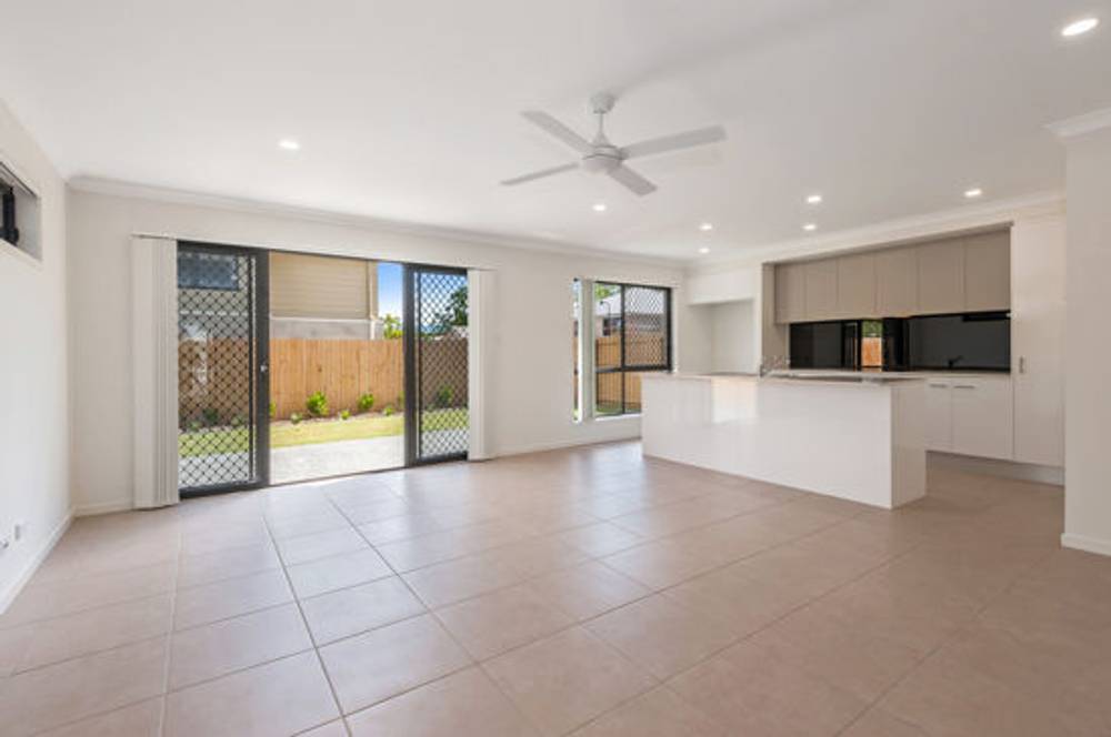 2 /21 Springfield Parkway,, SPRINGFIELD, QLD 4300