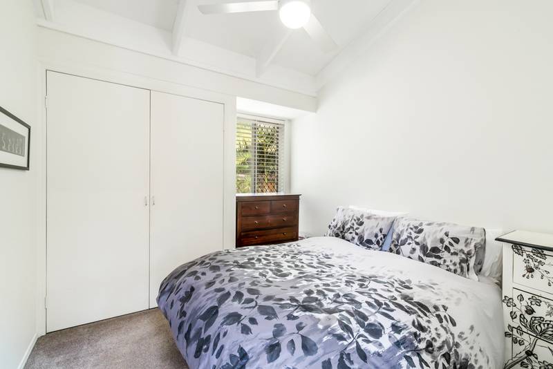 23 Currant Street, ELANORA, QLD 4221