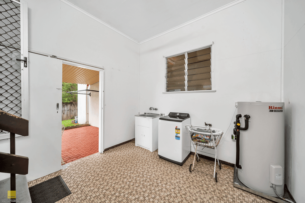 23 Jaye Street, EDGE HILL, QLD 4870