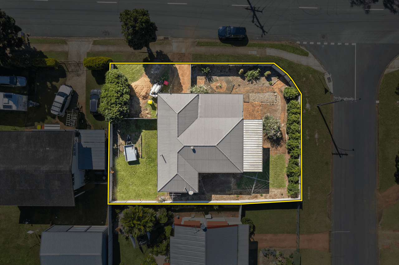 2 Aster Street, LAWNTON, QLD 4501