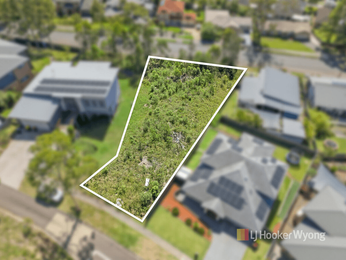 22 Karalee Street, Wadalba, NSW 2259