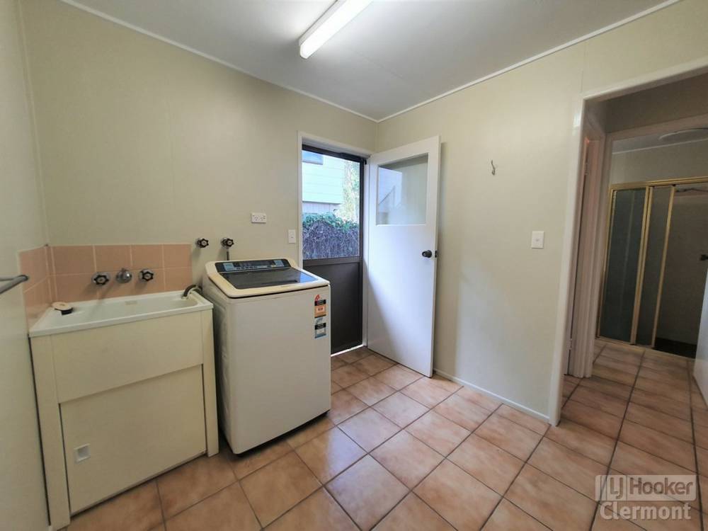 73 Francis Street, CLERMONT, QLD 4721