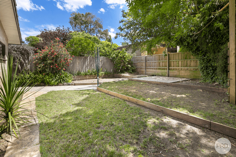 1 Rathkeale Avenue, MOUNT HELEN, VIC 3350