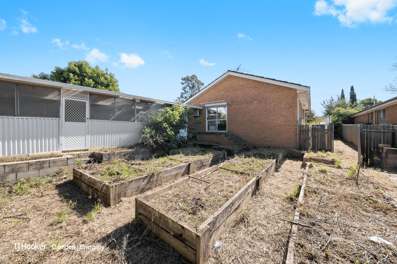 24 Berallier Drive, CAMDEN SOUTH, NSW 2570