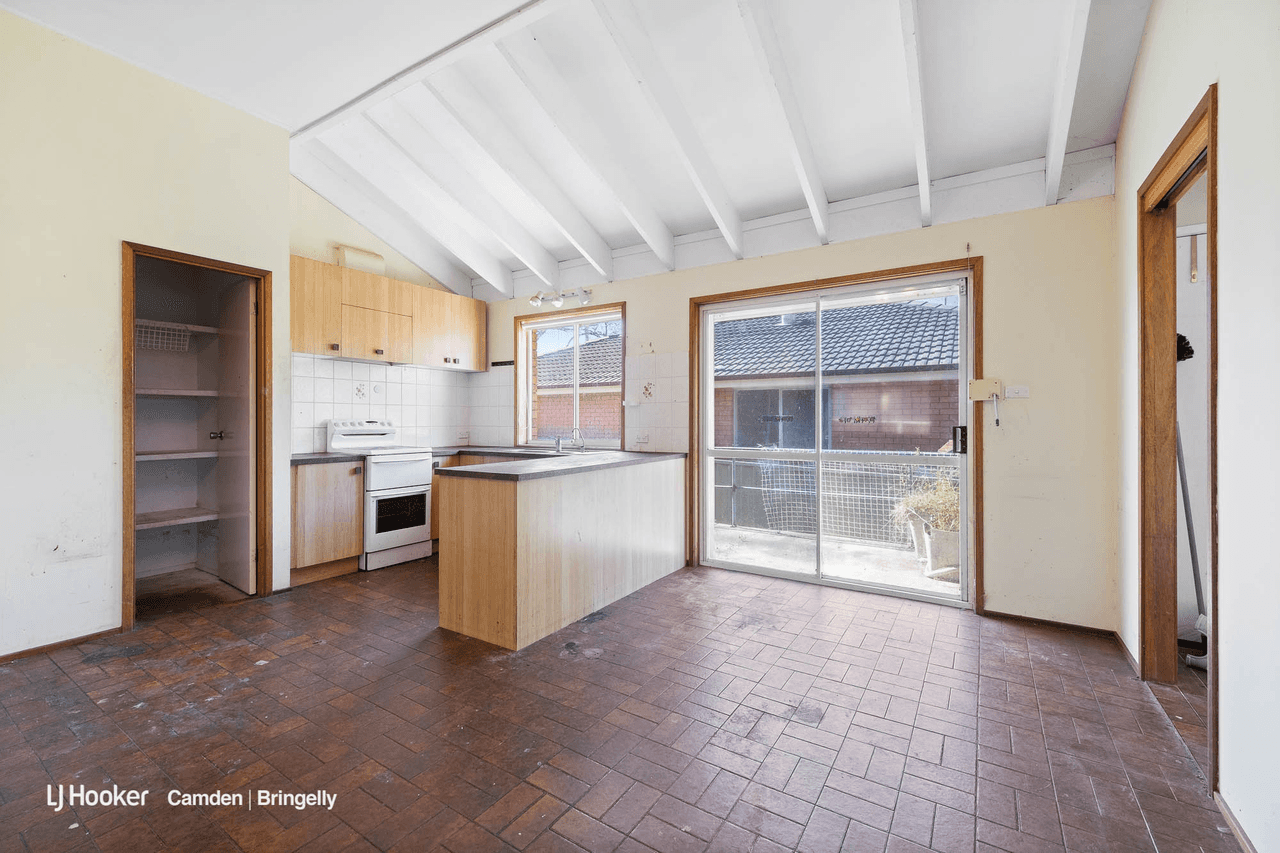 24 Berallier Drive, CAMDEN SOUTH, NSW 2570