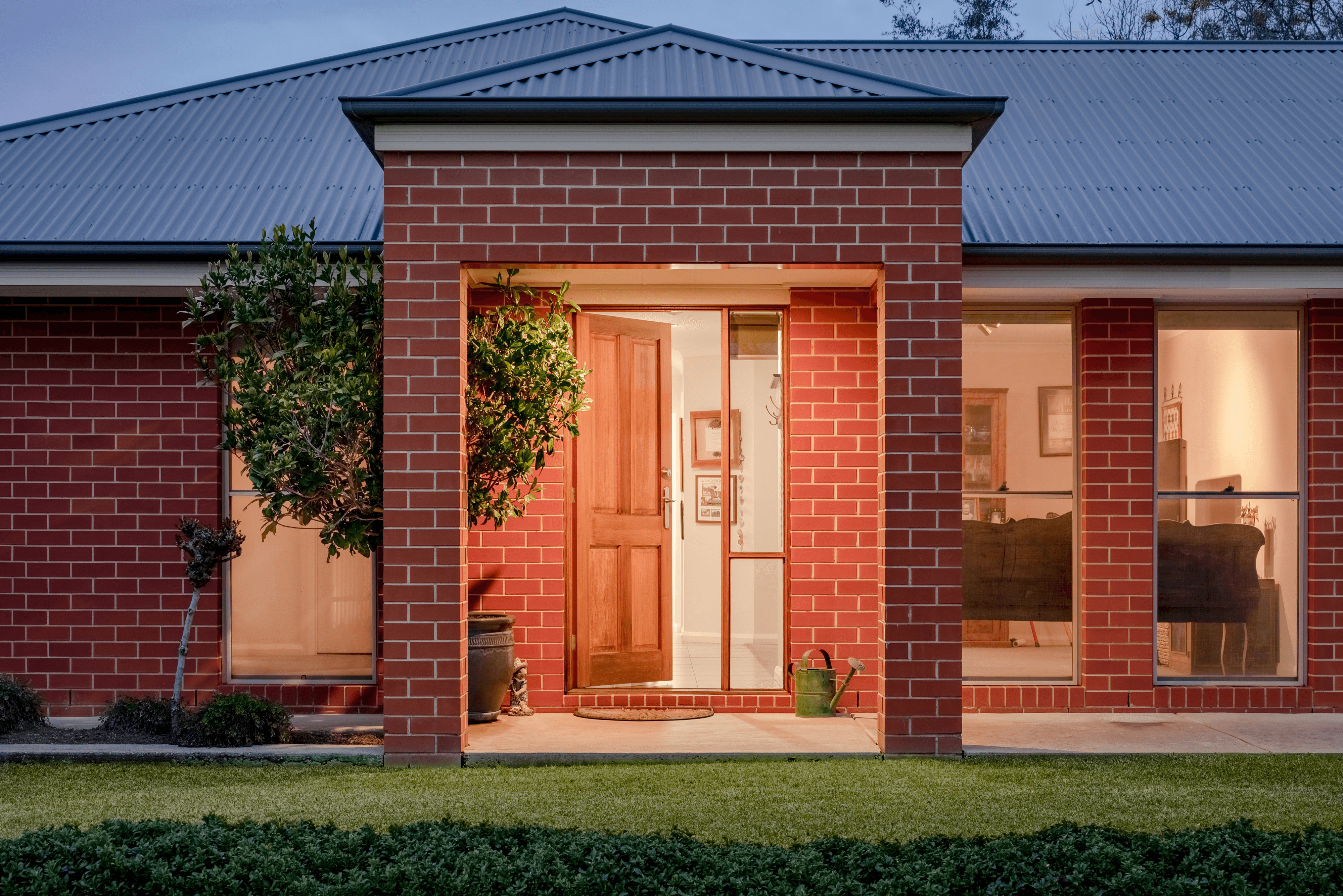 9 Warbler Street, THURGOONA, NSW 2640