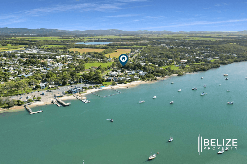 3 Seaview Ave, JACOBS WELL, QLD 4208