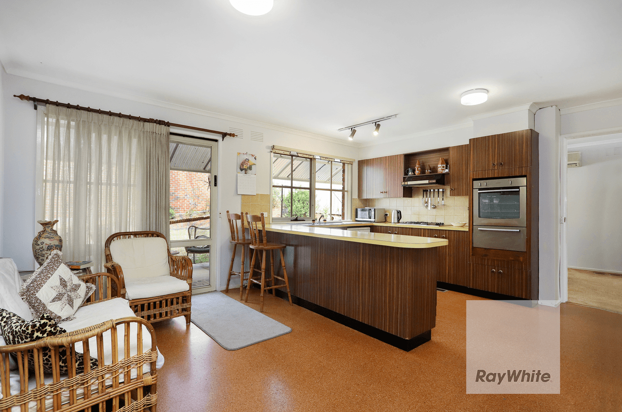 17 Forman Street, WESTMEADOWS, VIC 3049