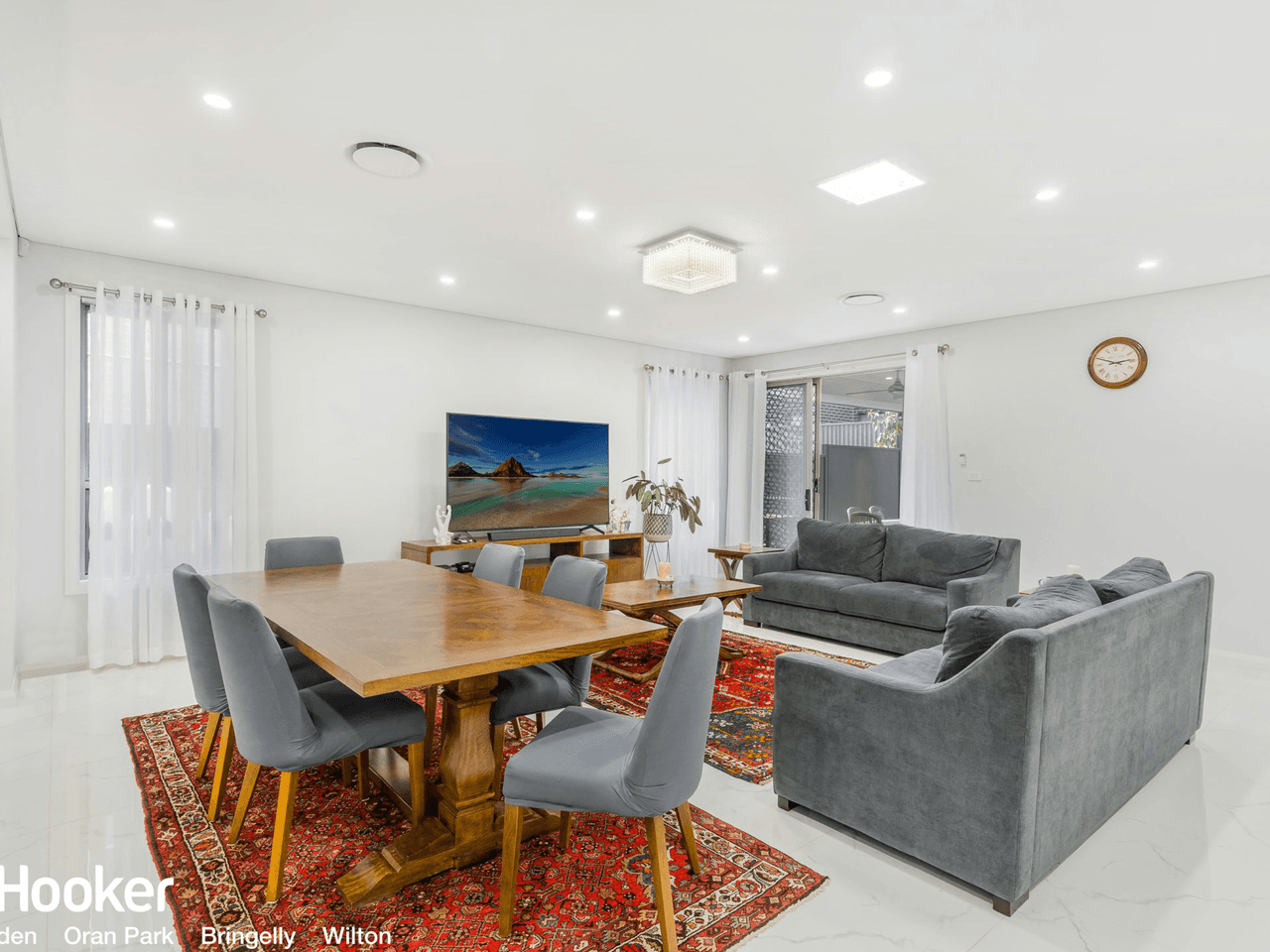 22 Evergreen Drive, ORAN PARK, NSW 2570