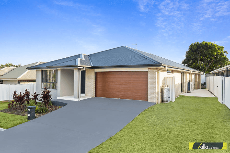 11 WARRGUNY STREET, NAMBUCCA HEADS, NSW 2448