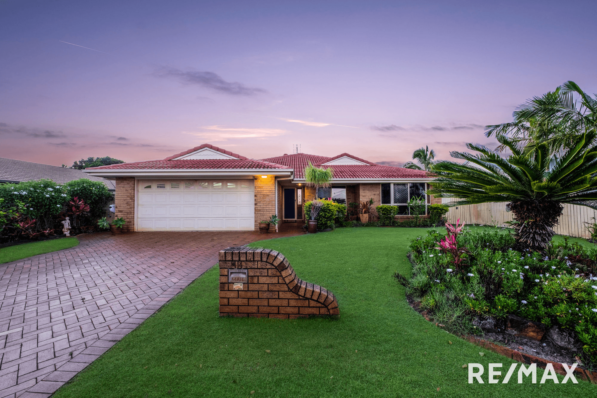 44 Sir Joseph Banks Drive, PELICAN WATERS, QLD 4551